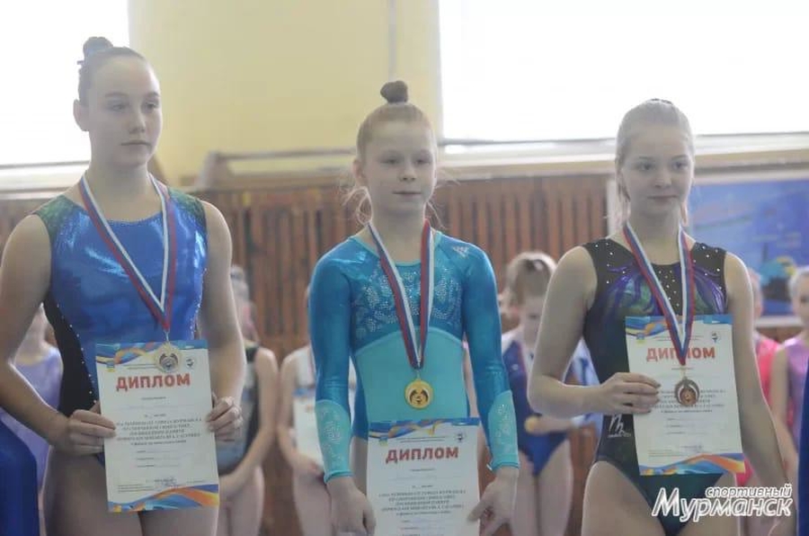 Гатчинские гимнастки покорили Мурманск